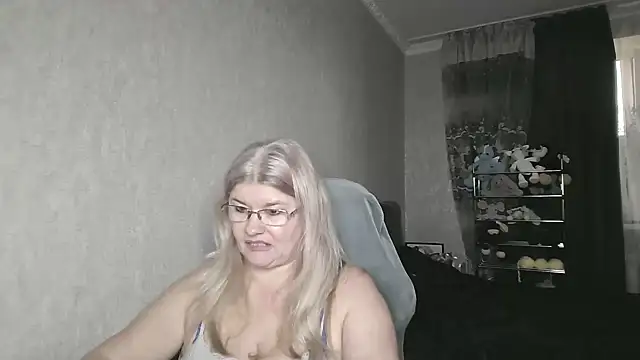 Diana_49 live cam preview