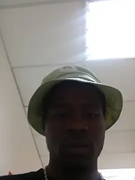 younggblackkCOCK19 live sex cam
