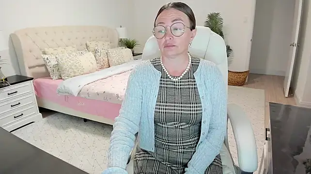 Vika73 Momentaufnahme des Live-Raums auf Stripchat