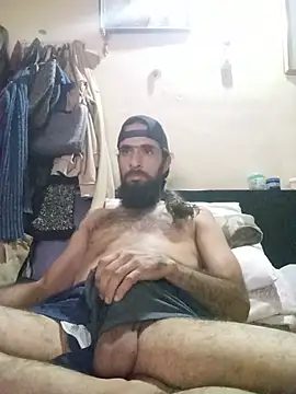 Hairy_mannn2 live cam on StripChat