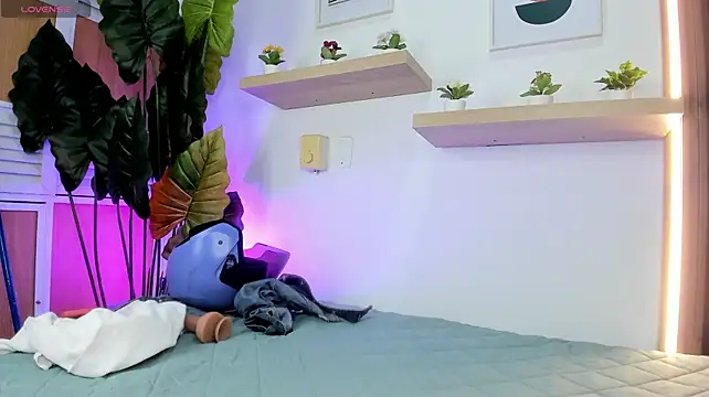 tiny_isawii