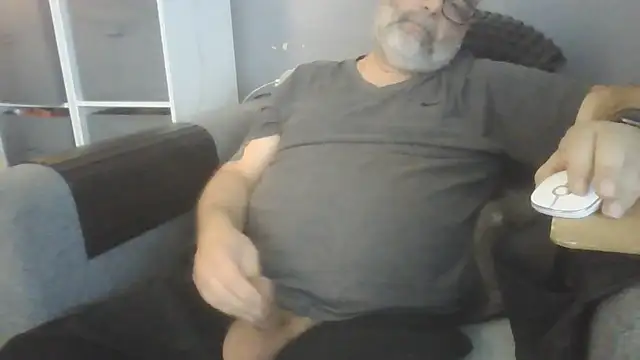 Naturistmale45 live cam preview