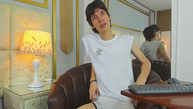 AbyssGaze live cam on StripChat