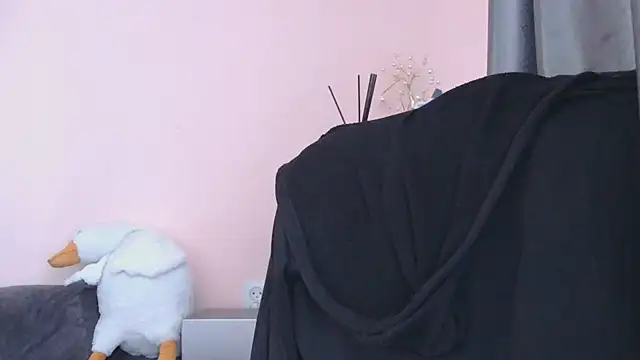 Medjik_lool webcam stripchat model stream image