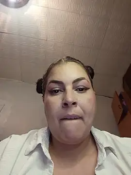 Greta_Tamar live cam preview