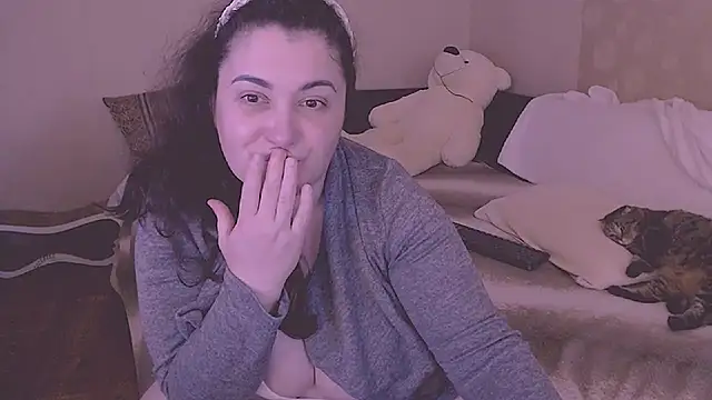 SoftLia live cam preview