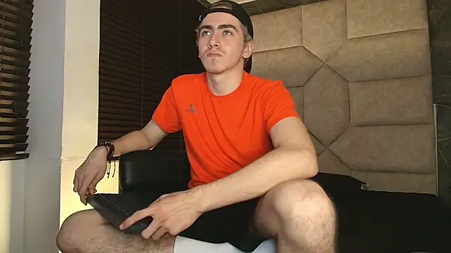 Tyler_Mcrey webcam