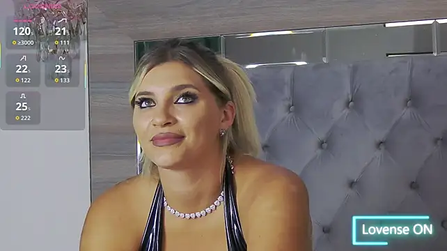 Lorehottie