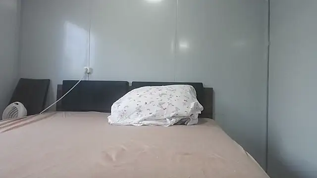 fulloferotic live cam on StripChat