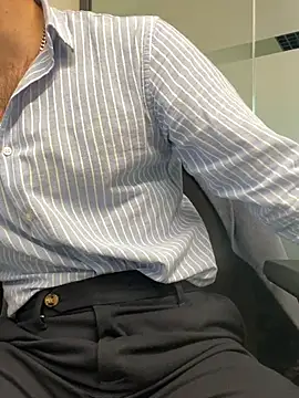 speddy34 live cam on StripChat