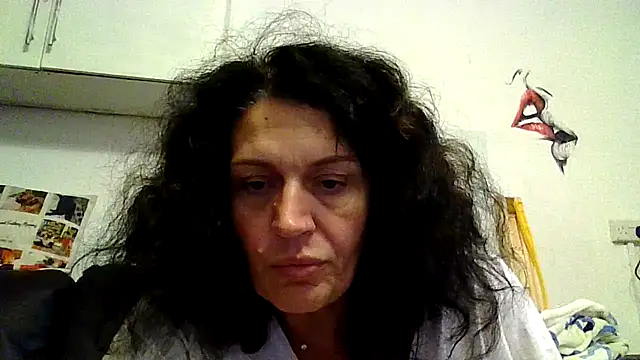 RubyyRosee live cam on StripChat