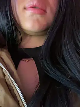 Zoe_Martinezzz webcam stripchat model stream image