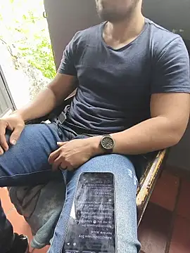 jacson_w8 live cam on StripChat