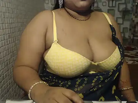 Oh_Maya live cam preview
