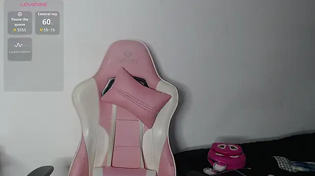 Jessica_Dove