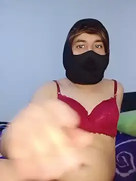 Banouti_23 live sex cam