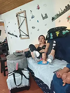 keila_j live cam preview