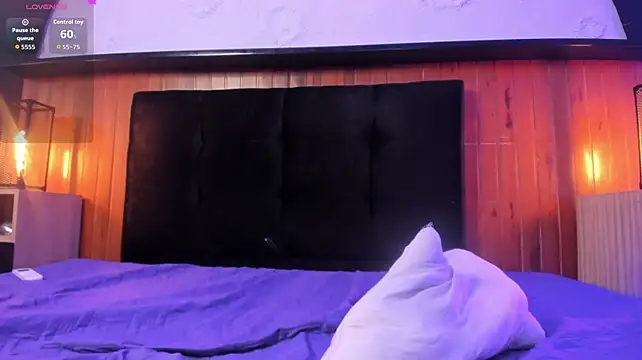 Cheys_Mast live sex cam