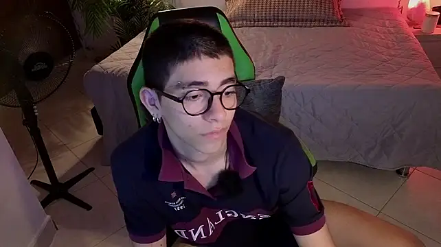 Matty_Sparkk webcam
