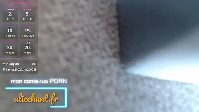alice_hunter live cam on StripChat