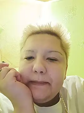 Tina_Mirabella live cam preview