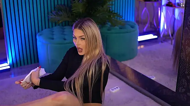 TaraSaint