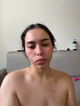 SophieRoyals webcam