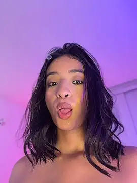 Annacherry_77