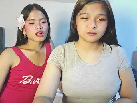 AsianPinayBigBusty webcam