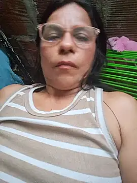 Sweet-Hot-Sucking live cam preview
