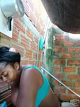 nanis_13 webcam
