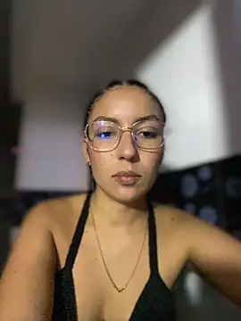Julieth_ec_ live cam preview