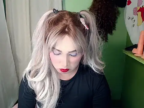 GodisAWomenxxx webcam
