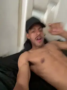 Criistian_prado webcam