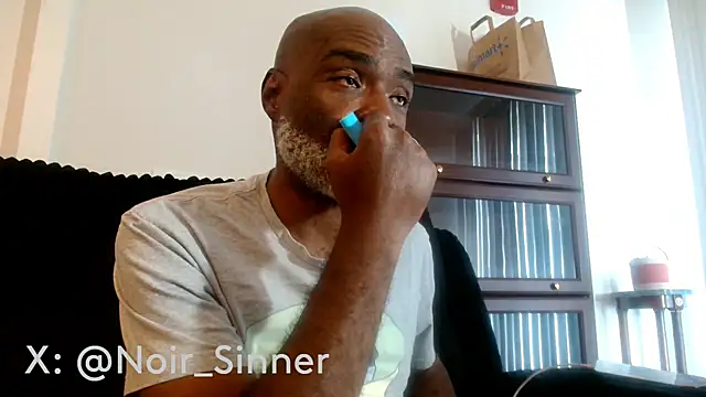sinnernoir live cam preview