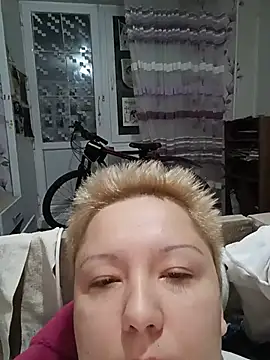 Tina_Mirabella live cam preview