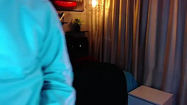 haku_nayro webcam