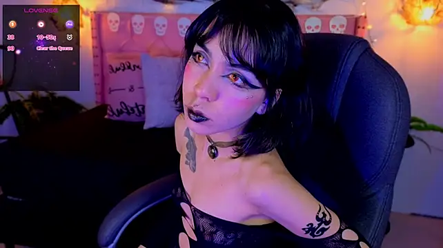 dark__nymph webcam