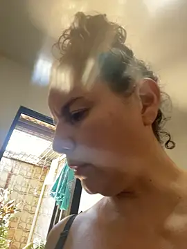Nina_vallon webcam