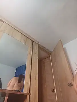 Milf_Mia23 webcam