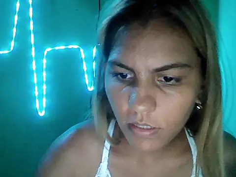 stephanieeth live cam on StripChat