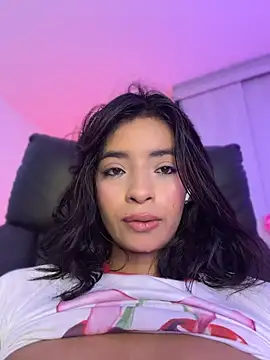 Annacherry_77