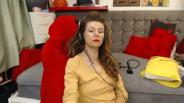 Show de webcam en vivo con kellyterapy - Juguetes Lovense interactivos disponibles