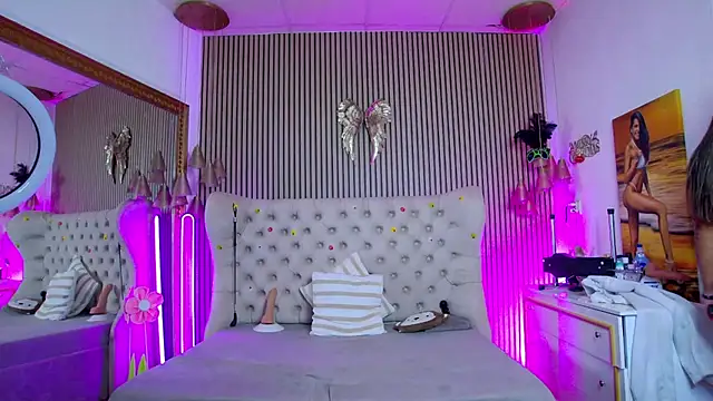 PlayfulShow
