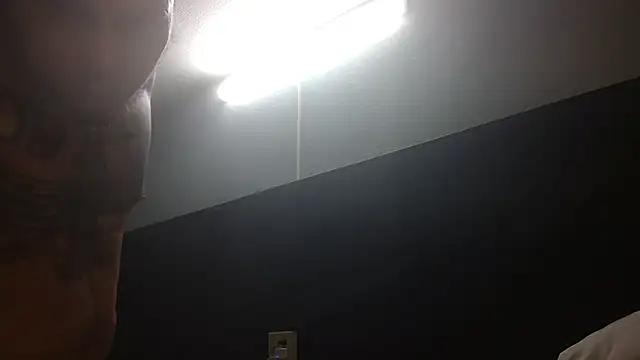 tattedpipeliner live cam on StripChat