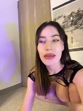 IAmNobodyXXX live cam on StripChat
