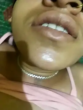 Rayi_Hot_4 live cam preview