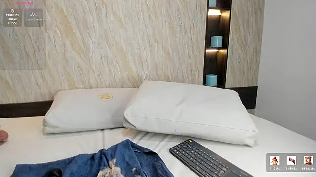 vivi_nash