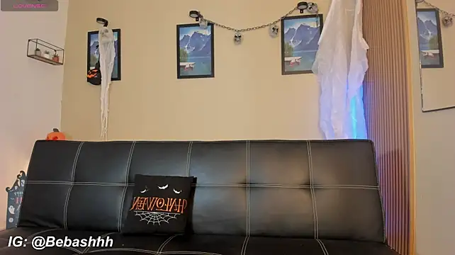 Fyre_divine webcam stripchat model stream image