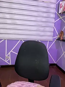 MiiaaJoness